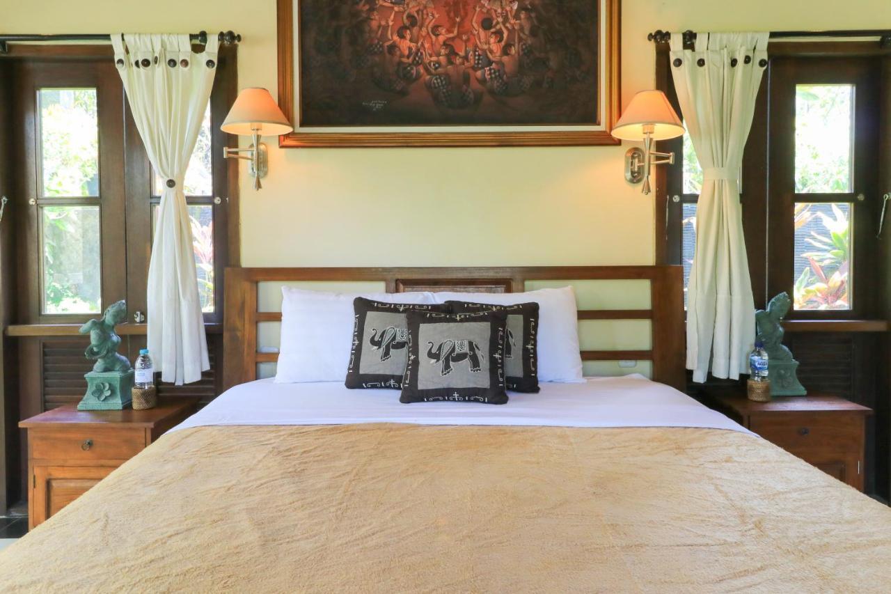 อูบุด เชซ โญมัน Hotel ภายนอก รูปภาพ